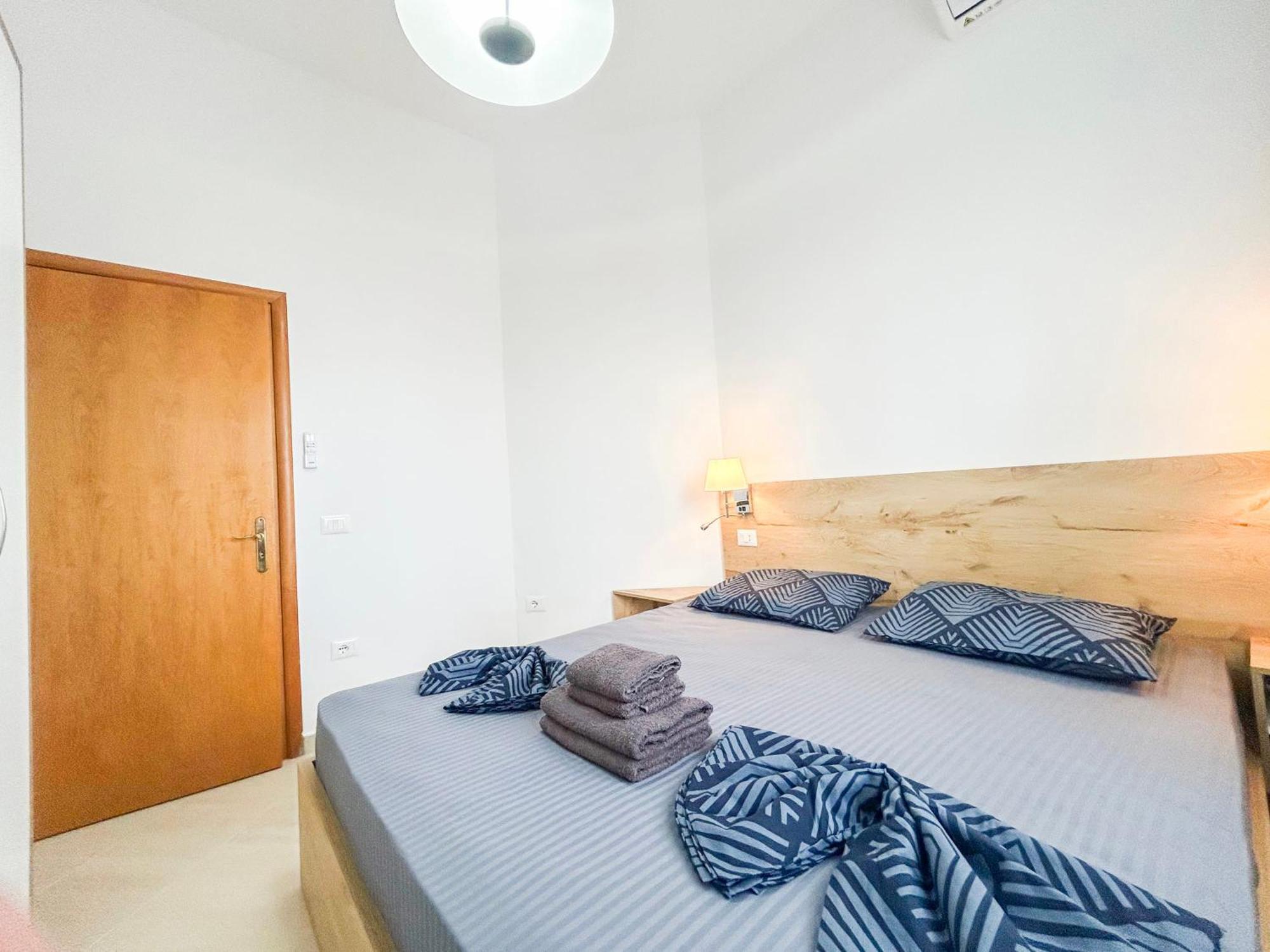 2 Bedrooms 1154 Apartament